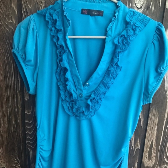 Heart Soul Blue ruffle top XL - Picture 1 of 5